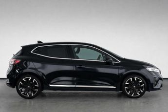 RENAULT CLIO 1.6 E-TECH techno Hatchback 5dr Petrol Hybrid Auto Euro 6 (s/s) 