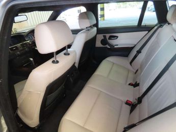 BMW 3 Series 3.0 330d M Sport Touring Steptronic Euro 5 5dr