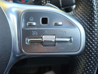 MERCEDES-BENZ C-CLASS 1.5 C 200 AMG Line Premium Auto 2dr