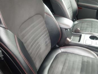 Ford Kuga 2.5 Kuga ST-Line X Edition PHEV CVT 5dr