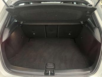 MERCEDES-BENZ A-CLASS 1.3 A 180 SE Auto 5dr