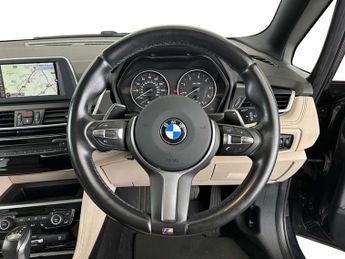 BMW 2 SERIES 2.0 220d xDrive M Sport Auto 4WD 5dr