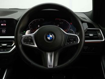 BMW 3 SERIES 2.0 320i M Sport Auto 5dr