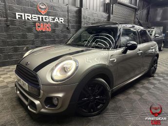 MINI Hatch 1.5 Cooper Hatchback 5dr Petrol Auto Euro 6 (s/s) (136 ps)