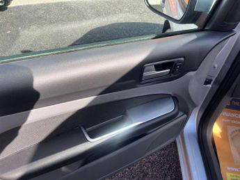 Ford Focus 1.6 Focus Zetec TDCi 109 5dr