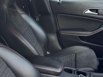 Mercedes-Benz GLA 2.1 GLA 220 AMG Line D 4Matic Auto 4WD 5dr