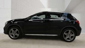 Mercedes-Benz GLA 2.1 GLA200d AMG Line (Premium) SUV 5dr Diesel 7G-DCT Euro 6 (s/s