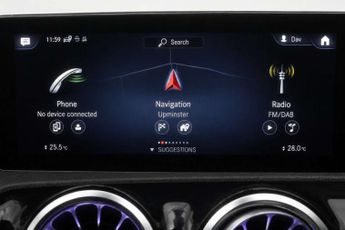 MERCEDES-BENZ GLA 1.3 GLA250e 15.6kWh Exclusive Edition (Premium Plus) SUV 5dr Pet