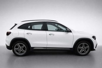 MERCEDES-BENZ GLA 1.3 GLA250e 15.6kWh Exclusive Edition (Premium Plus) SUV 5dr Pet