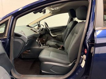 Ford FIESTA 1.4 Fiesta Titanium Auto 5dr