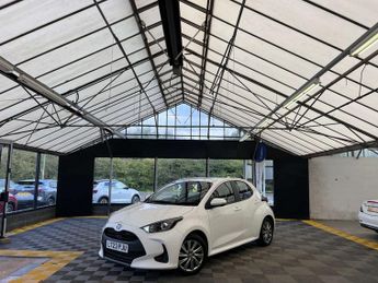 TOYOTA YARIS 1.5 Yaris Icon HEV CVT 5dr