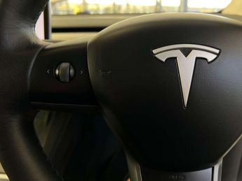TESLA MODEL Y ModeL Y Long Range AWD 4WD 5dr