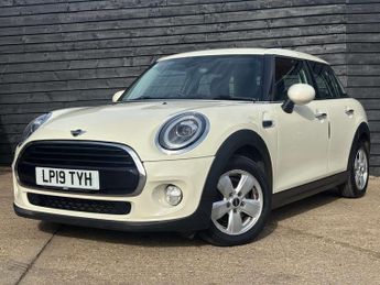 MINI Hatch 1.5 Cooper Classic 5dr