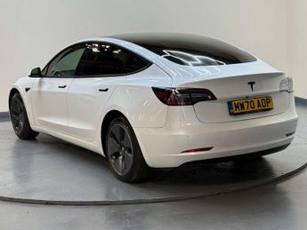 TESLA MODEL 3 Model 3 Standard Range + 4dr