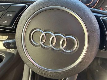 AUDI A4 Avant 3.0 TDI V6 S line Estate 5dr Diesel Tiptronic quattro Euro 6 (s/