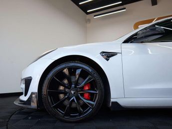 Tesla Model 3 Model 3 Performance AWD 4WD 4dr