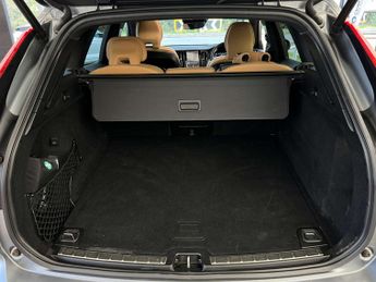 VOLVO XC60 2.0 XC60 Momentum T5 AWD Auto 4WD 5dr