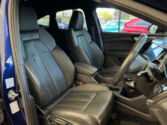 AUDI Q4 E-TRON Q4 e-tron Sportback 35 S Line Auto 5dr