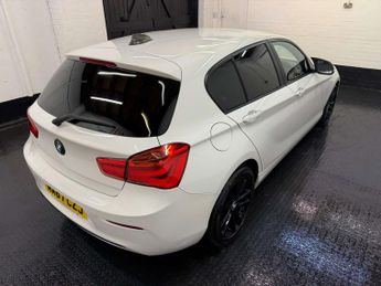 BMW 1 Series 1.5 118i Sport Auto 5dr