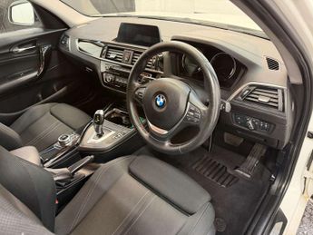 BMW 1 Series 1.5 118i Sport Auto 5dr