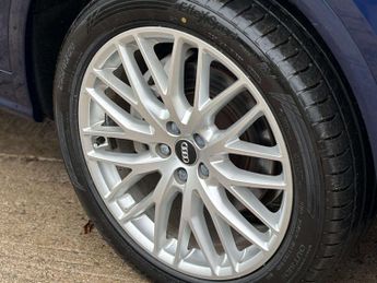 Audi Q5 2.0 Q5 S Line TFSI Quattro Semi-Auto 4WD 5dr
