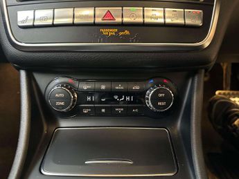 Mercedes-Benz GLA 2.1 GLA 220 AMG Line Premium+ D 4Matic Auto 4WD 5dr