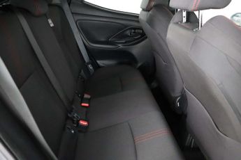 Toyota Yaris 1.5 VVT-h GR SPORT Hatchback 5dr Petrol Hybrid E-CVT Euro 6 (s/s