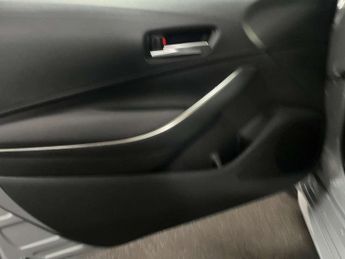 TOYOTA COROLLA 1.8 Corolla Icon HEV CVT 5dr