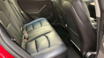 TESLA MODEL 3 Model 3 Long Range AWD 4WD 4dr