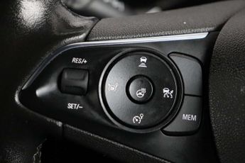 Vauxhall Mokka Electric 50kWh Ultimate SUV 5dr Electric Auto (136 ps)