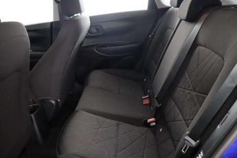 Hyundai BAYON 1.0 T-GDi MHEV SE Connect SUV 5dr Petrol Hybrid DCT Euro 6 (s/s)