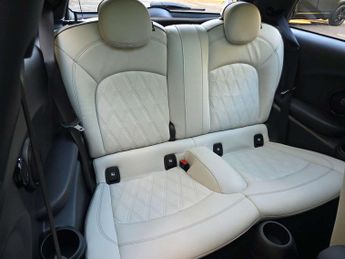 MINI HATCH Cooper S Electric Level 3 3dr