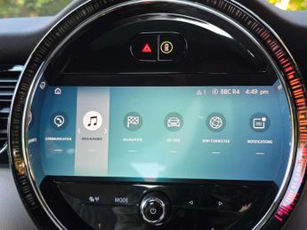 MINI HATCH Cooper S Electric Level 3 3dr