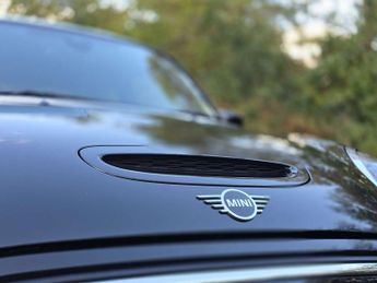 MINI HATCH Cooper S Electric Level 3 3dr