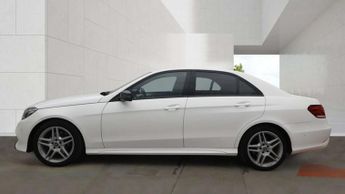 MERCEDES-BENZ E-CLASS 2.1 E220 AMG Night Edition Bluetec Auto 4dr