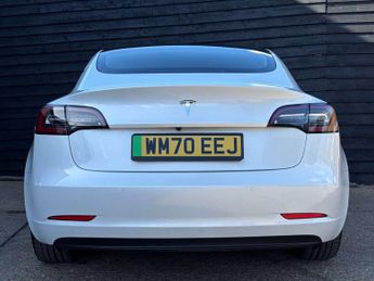 TESLA MODEL 3 Model 3 Standard Range + 4dr