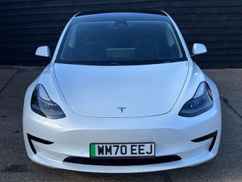 TESLA MODEL 3 Model 3 Standard Range + 4dr