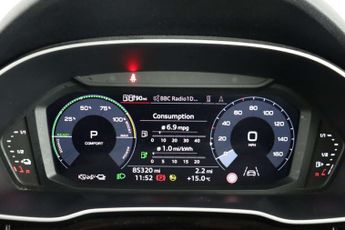 Audi Q3 1.4 TFSIe 45 Technik SUV 5dr Petrol Plug-in Hybrid S Tronic Euro