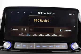 Hyundai KONA 64kWh Premium SUV 5dr Electric Auto (10.5kW Charger) (204 ps)