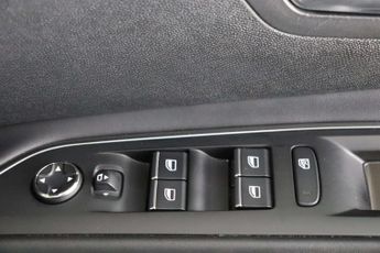 Peugeot 5008 1.2 PureTech Allure Premium + SUV 5dr Petrol EAT Euro 6 (s/s) (1