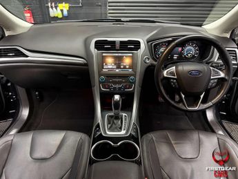 Ford MONDEO 2.0 TDCi Titanium Hatchback 5dr Diesel Powershift Euro 6 (s/s) (