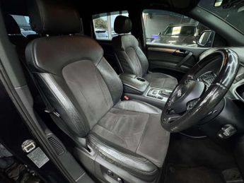 AUDI Q7 3.0 Q7 S Line TDI 245 Quattro Auto 4WD 5dr