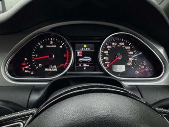AUDI Q7 3.0 Q7 S Line TDI 245 Quattro Auto 4WD 5dr
