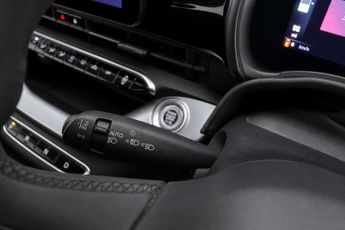 FIAT 500e C 42kWh Icon Convertible 2dr Electric Auto (118 ps)