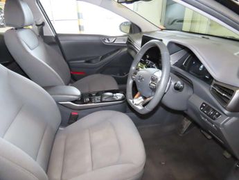 HYUNDAI IONIQ IONIQ Premium BEV 5dr