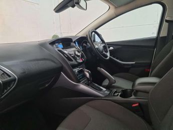 Ford Focus 1.6 Titanium Estate 5dr Petrol Powershift Euro 5 (125 ps)