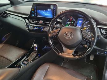Toyota C-HR 1.8 VVT-h Excel SUV 5dr Petrol Hybrid CVT Euro 6 (s/s) (122 ps)