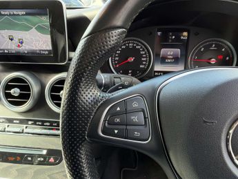 MERCEDES-BENZ GLC 2.1 GLC 220 D 4Matic Sport Premium Auto 4WD 5dr