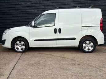 Vauxhall COMBO 1.2 Combo 2000 L1H1 CDTi Sportive