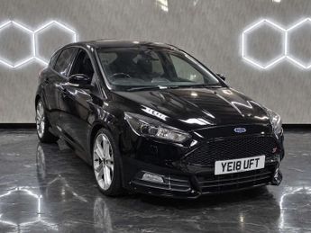 Ford Focus 2.0T EcoBoost ST-3 Hatchback 5dr Petrol Manual Euro 6 (s/s) (250